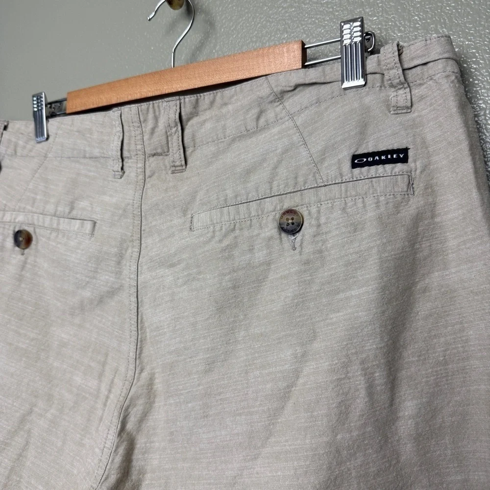 Oakley Men’s Slim Fit Shorts- Size 38